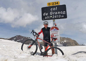 A guide to cycling and running the Col du Granon 2413m