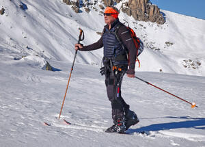 A review of using the Ski Mojo for both resort skiing and ski touring