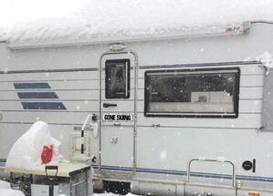 Snowmads' Guide to a Motorhome or Campervan Ski Trip